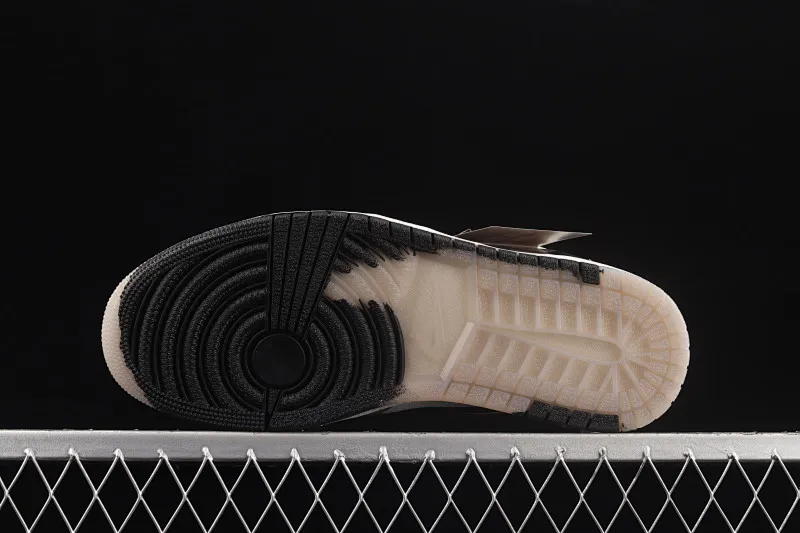 All categories Air Jordan Jordan series basketball shoes Air Jordan 1 High Air Jordan 1 Retro AJ1 Joe 1 premium white gray 3M reflective high-top basketball shoes DB2889-100
